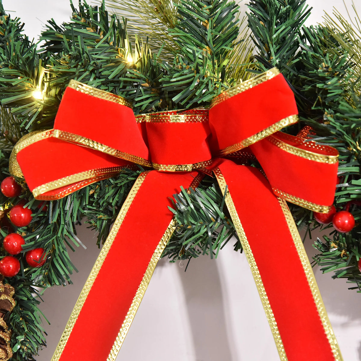 Pre-Lit Christmas Door Wreath – 60cm, 20 LED