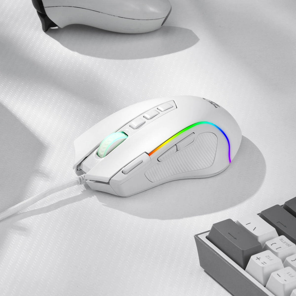 Redragon M612 Predator RGB Gaming Mouse - image 2