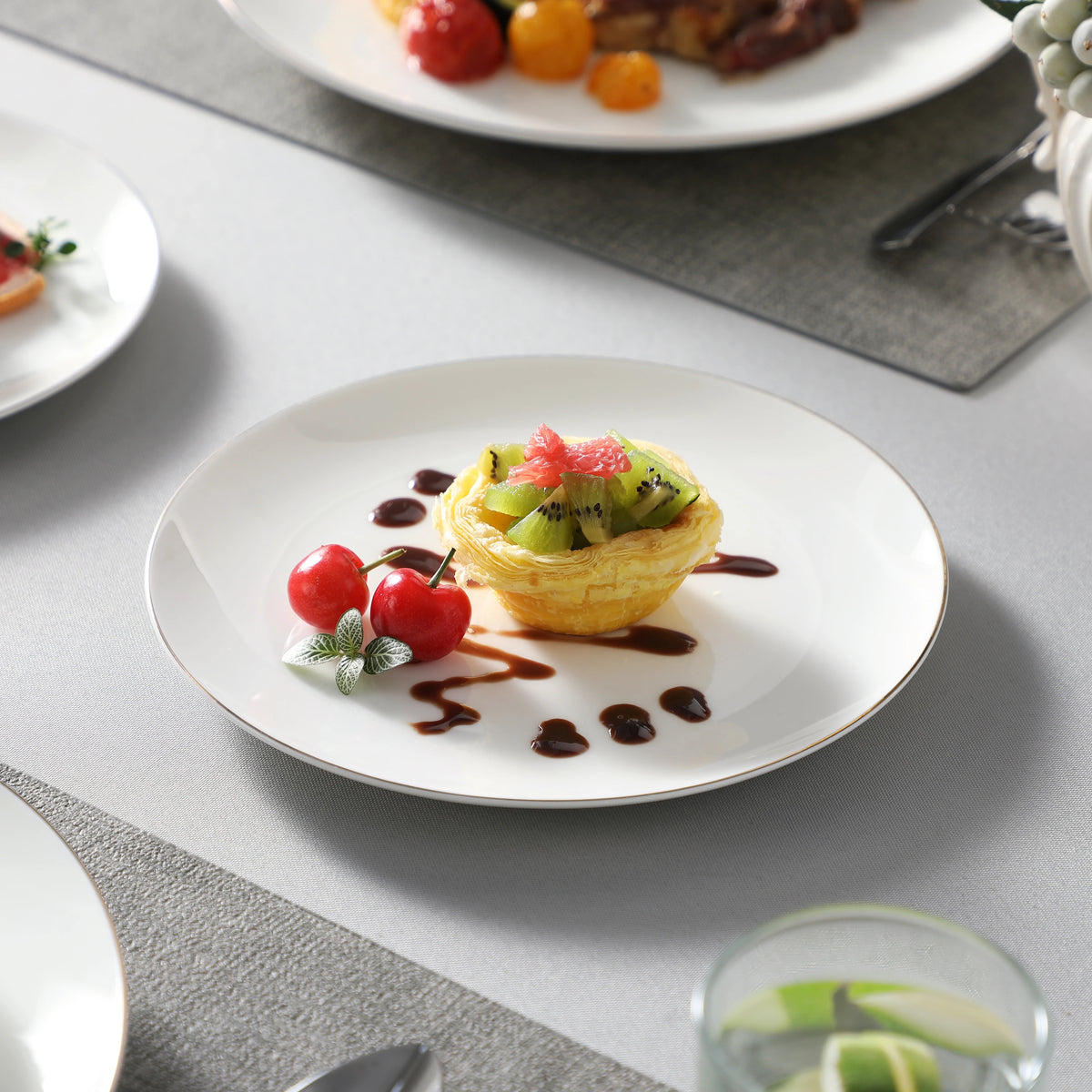 MALACASA Gold Rim Bone China Dinner Set - 16 or 32 Piece - image 3